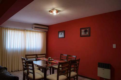 Apartamento Amplio Departamento -excelente Ubicacion- Con Cochera