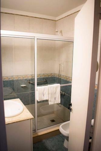 Apartamento Amplio Departamento -excelente Ubicacion- Con Cochera