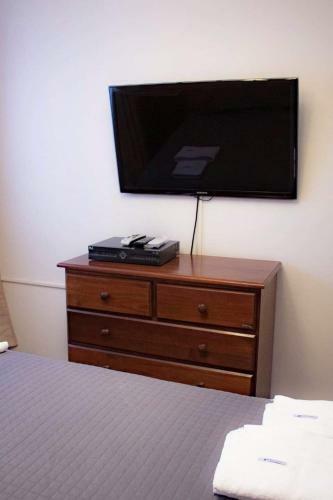 Apartamento Amplio Departamento -excelente Ubicacion- Con Cochera