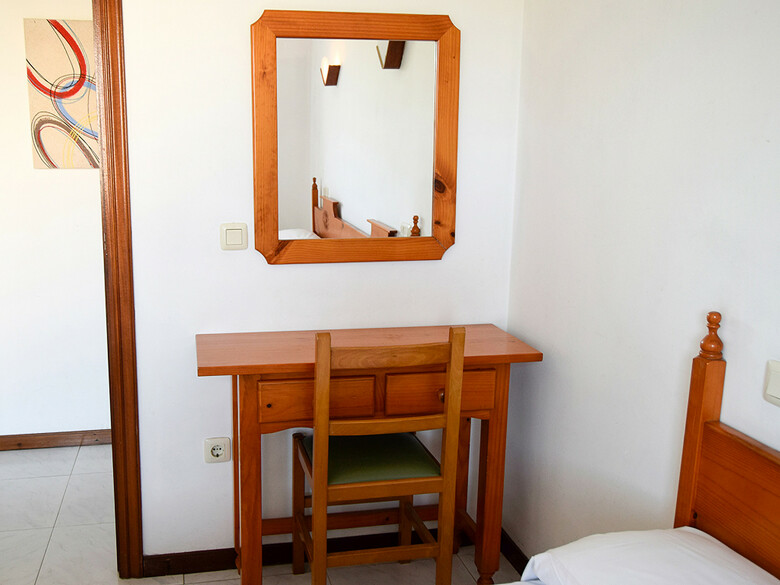 Apartamentos Revo Salinas 3000