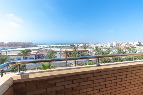 Apartamentos Completos Playa Suite A Carlos III