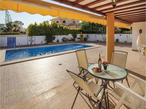 Seven-bedroom Holiday Home In Aguilas