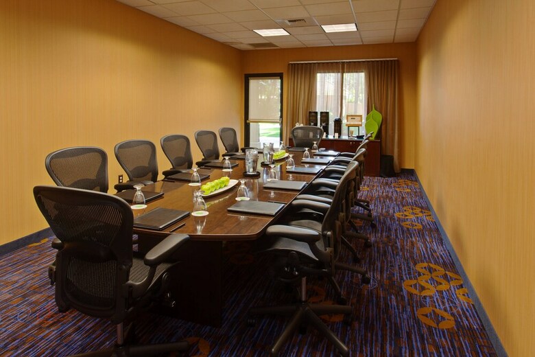 Hotel Courtyard By Marriott San Diego Central