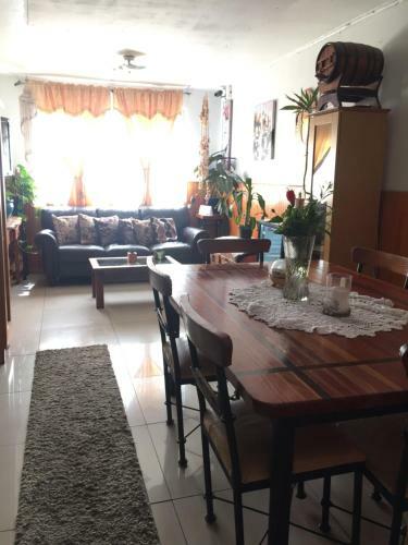 Hostal Family Home