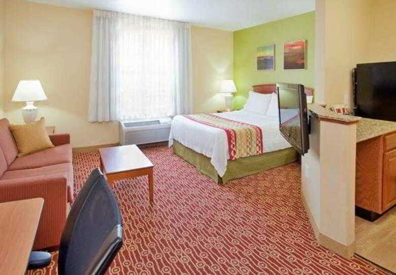Hotel Towneplace Suites By Marriott Austin Nw