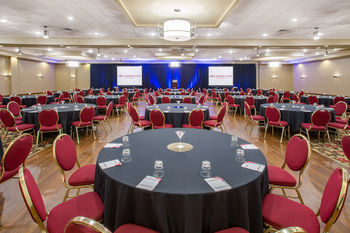 Crowne Plaza Hotel Milwaukee