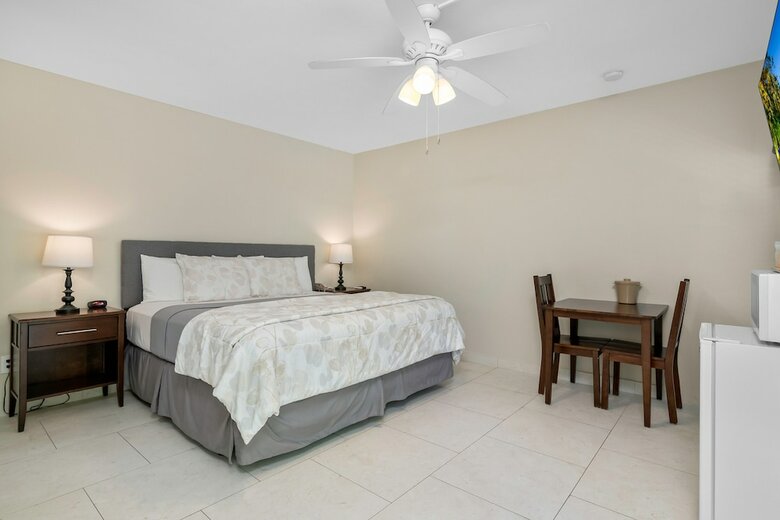 Hotel Fairways Resort