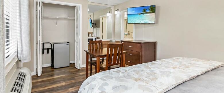 Hotel Fairways Resort