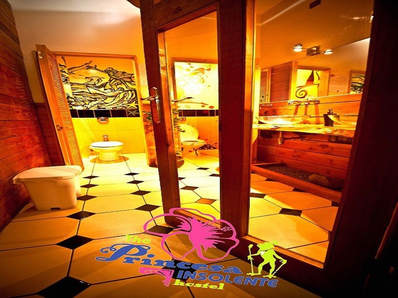 Hostal The Princesa Insolente Hostel