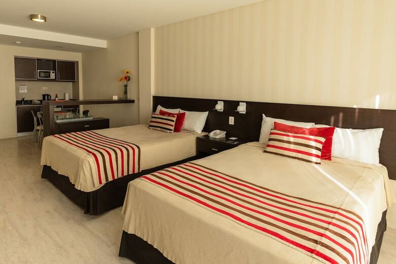 Hotel �caro Suites