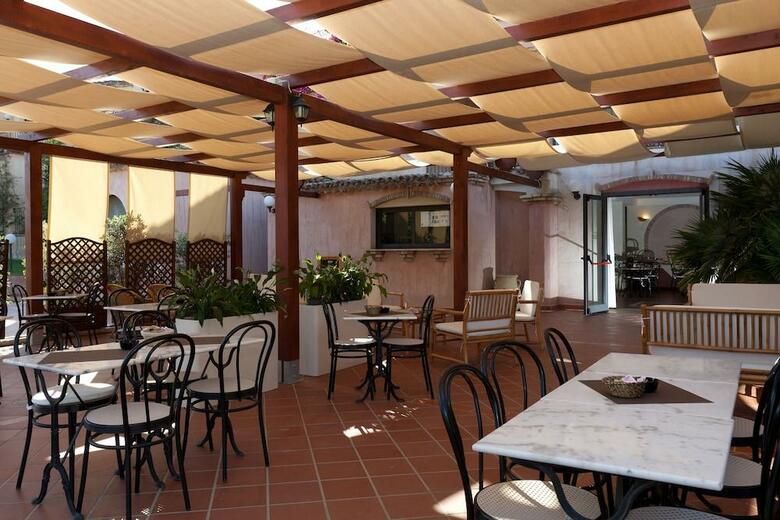 Hotel Baia Delle Palme
