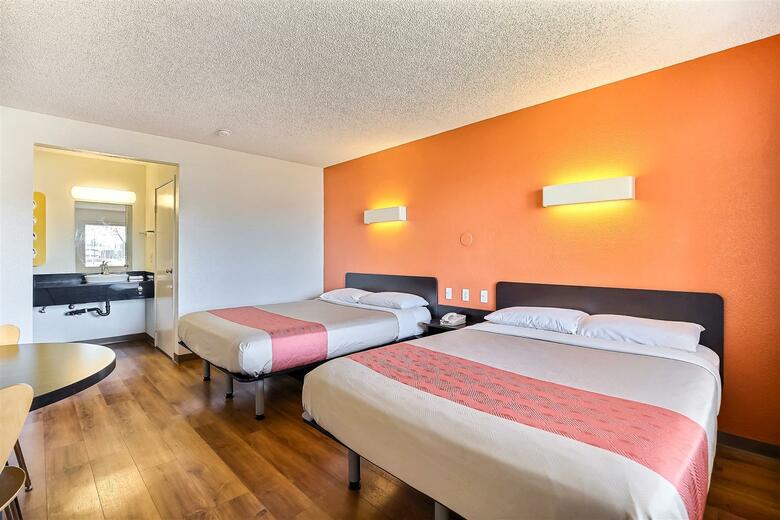 Hotel Motel 6 Oakland - Embarcadero