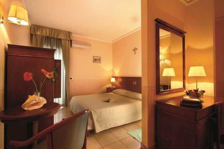 Hotel Santa Lucia