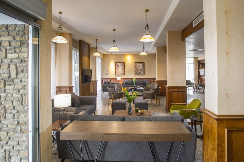 Kapetanios Hotel