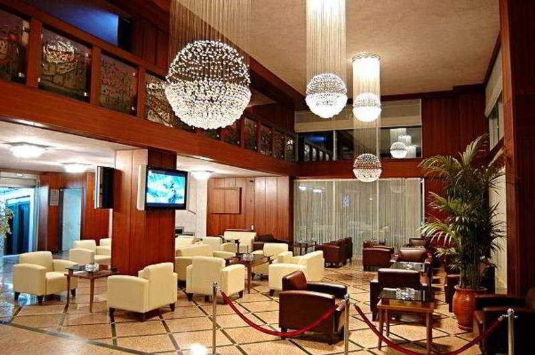 The Bostanci Hotel