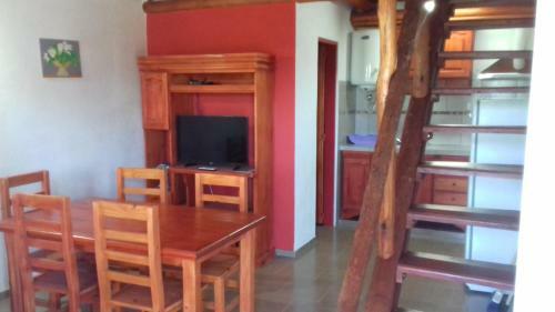 Lodge Monosambientes Colon