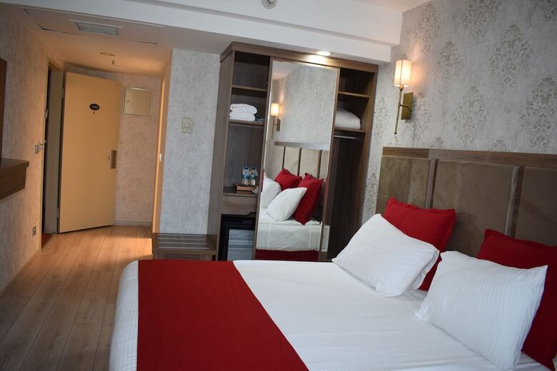 Hotel Euro Plaza