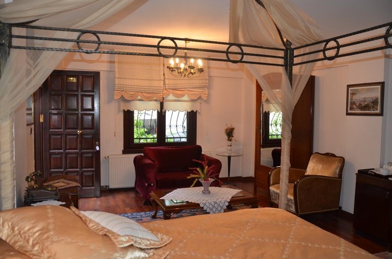 Hotel Villa Sphendone Suites