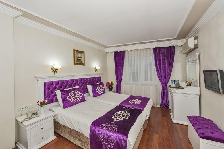 Hotel Istanbul Holiday