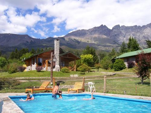 Lodge Caba�as La Monta�a