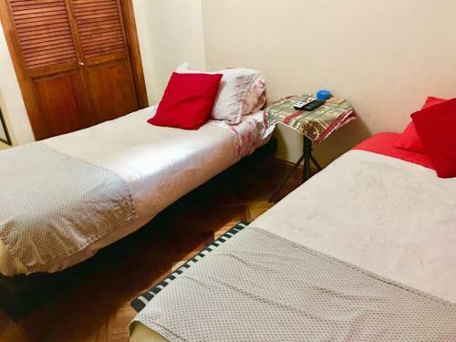 Bed & Breakfast Full House