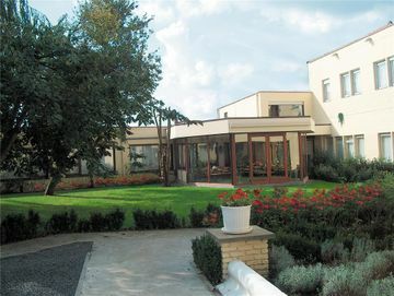 Best Western Ambassador Hotel