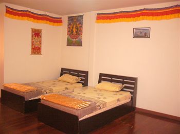 Hostal Himalaya Residence Hostel