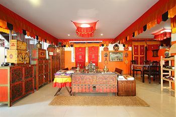 Hostal Himalaya Residence Hostel