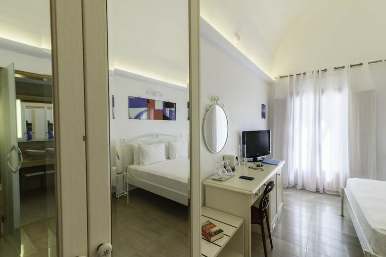 La Mer Deluxe Hotel & Spa