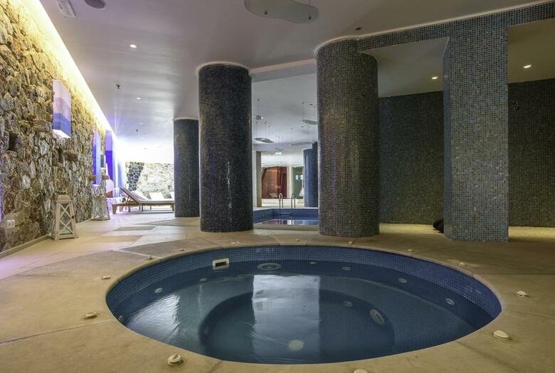 La Mer Deluxe Hotel & Spa