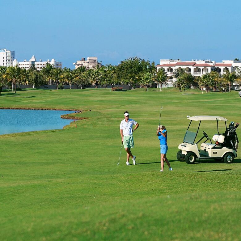 Hotel Paradise Village Beach Resort And Spa