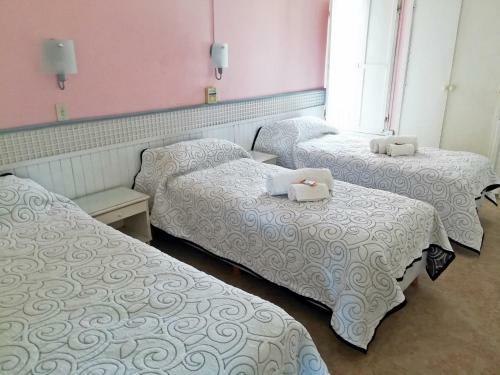 Hostal Del Lago Hotel
