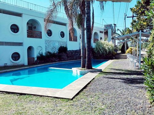 Hostal Del Lago Hotel