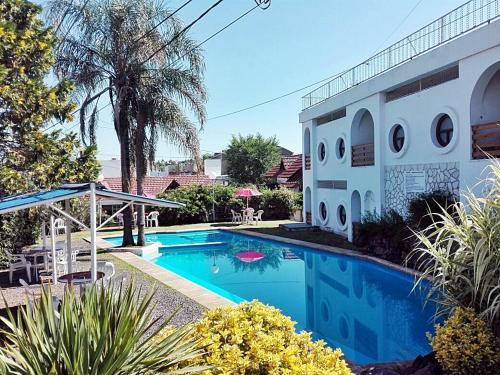 Hostal Del Lago Hotel