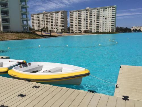 Apartamento Resort Laguna Bahia 711