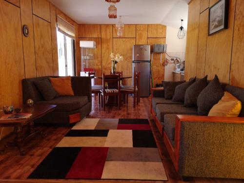 Domos Y Caba�as Algarrobo