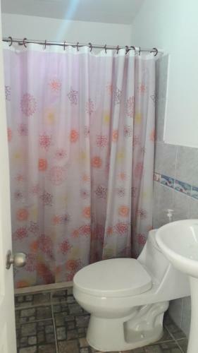 Domos Y Caba�as Algarrobo