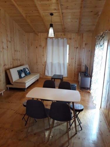 Lodge Black House Chilo�