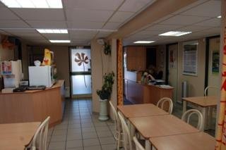 Hotel Campanile Chantilly Sud Luzarc