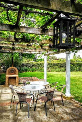 Bed & Breakfast Ampurdam- Hotel Rural
