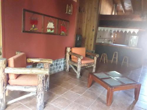 Lodge Caba�as Arcos De Saltos Del Laja