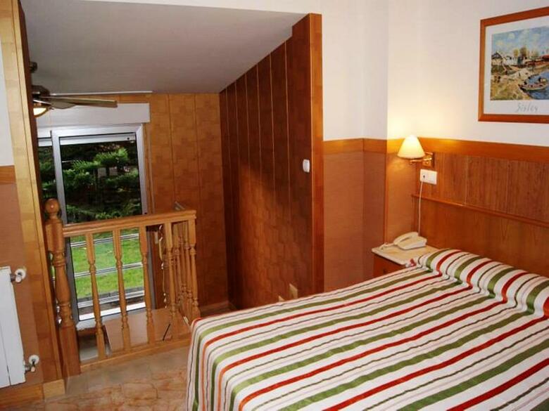 Hotel R�a De Suances