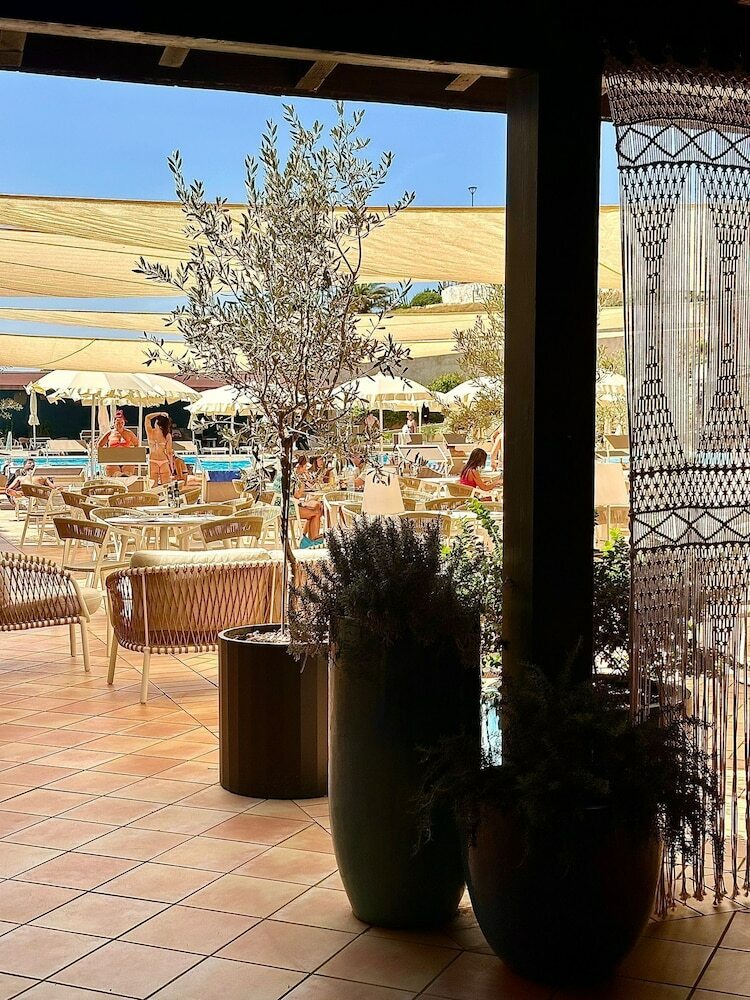 Hotel Calabona