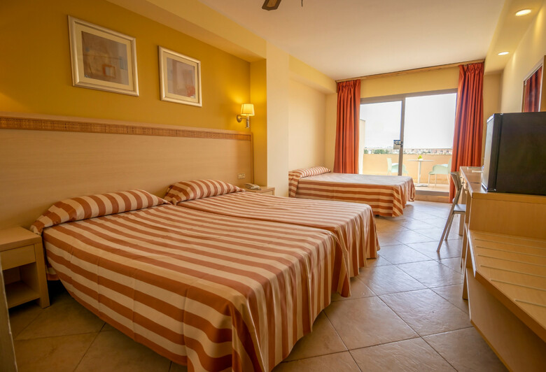 Hotel Alegria Fenix Family