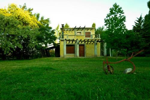 Casa Huinca Vinos Y Monta�a