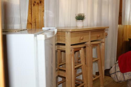 Hostal Y Caba�as De Los Reyes