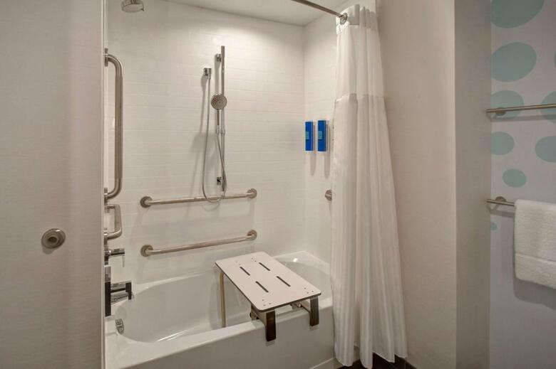 Hotel Days Inn Concord