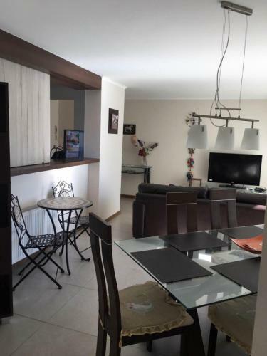 Apartment In Laguna Del Mar