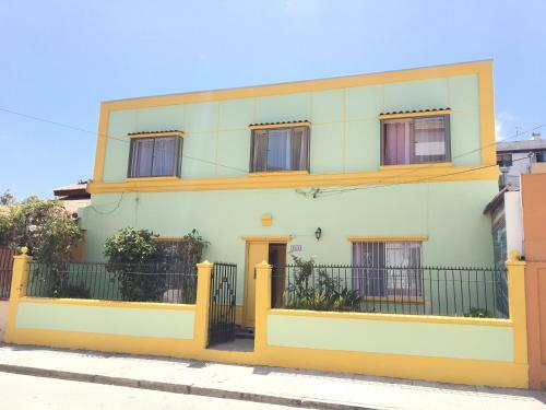 Hostal Luna Del Mar