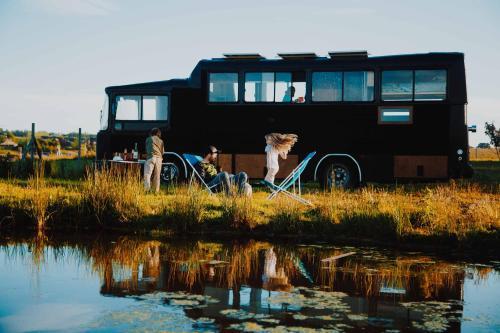 Self Sustainable Bus